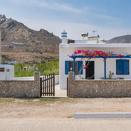 Ninemia Serifos 3 Livadi (Serifos)