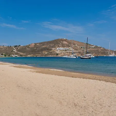 Ninemia Serifos 3 * Livadi (Serifos)